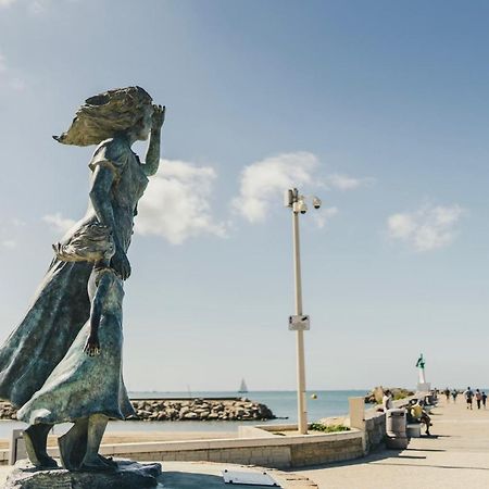 Appartamento Studio climatisé à 5 minutes de la plage Le Grau-du-Roi Esterno foto