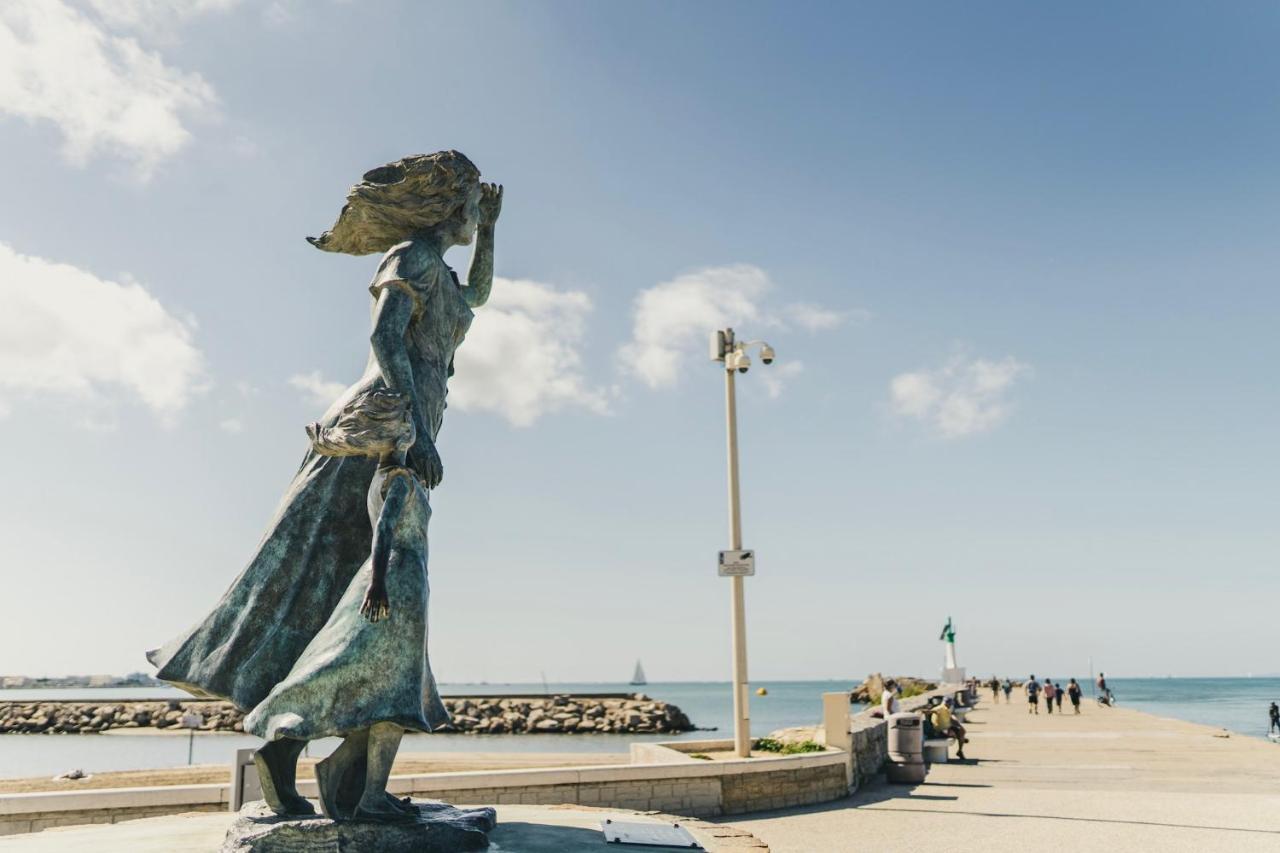 Appartamento Studio climatisé à 5 minutes de la plage Le Grau-du-Roi Esterno foto